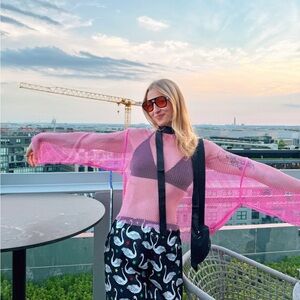 GATHER ROUND, SOMMER'S CLOSET SLAPS!